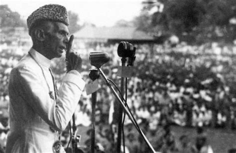  Jinnah's Journey: A Tapestry Woven from History and Humanity